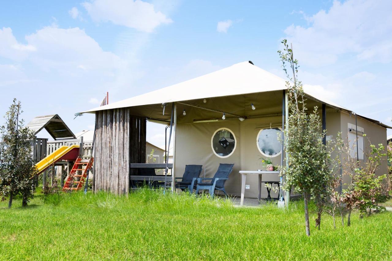 Boerderij Camping Nixhoeve Genderen Εξωτερικό φωτογραφία